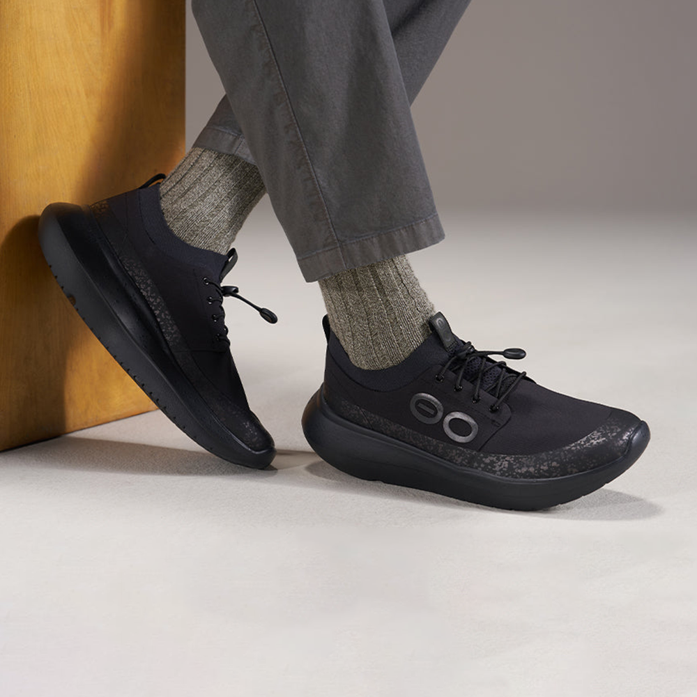OOFOS Men's OOmy Roam Ripstop Shoe - Black