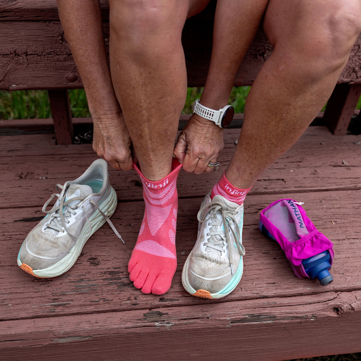 Injinji Womens Ultra Run Mini-Crew Running Socks