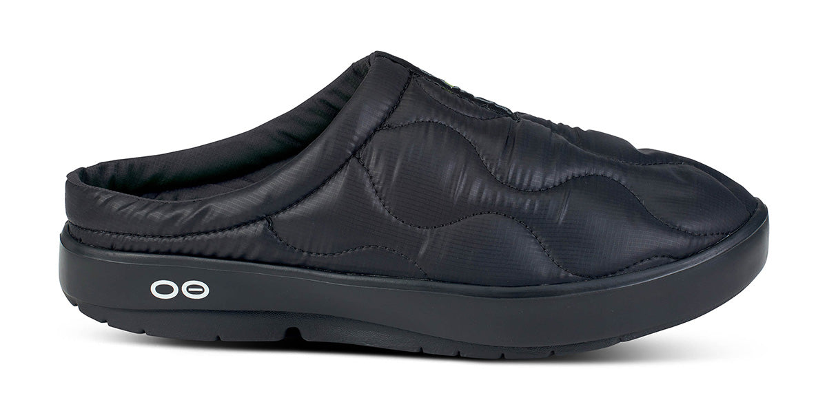 OOFOS Women&#39;s OOmg OOcoozie Thermo Mule - Black