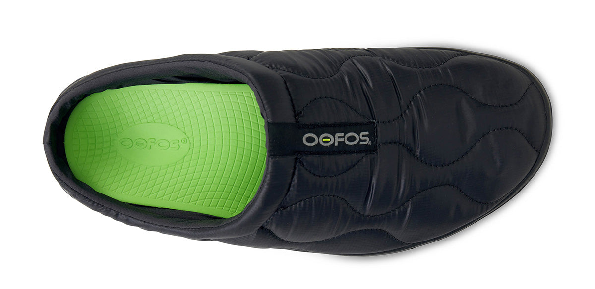 OOFOS Women&#39;s OOmg OOcoozie Thermo Mule - Black