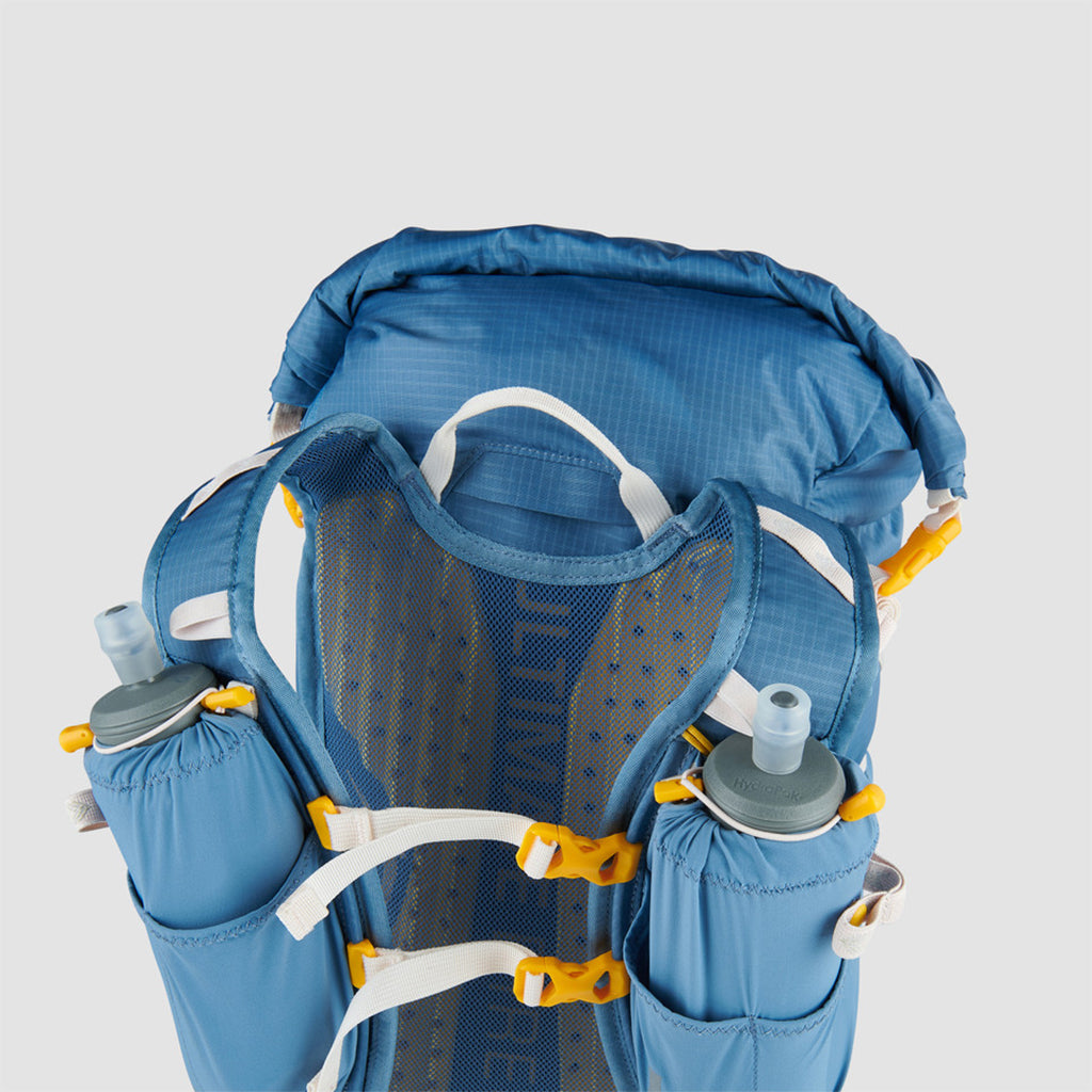 Ultimate Direction FastpackHER 30 2.0 Women&#39;s Running Backpack