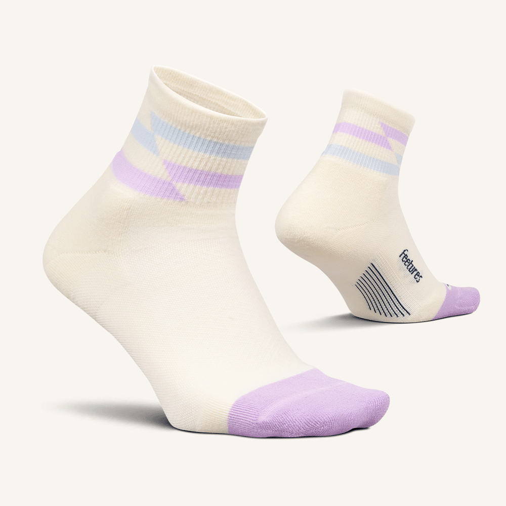 Feetures Elite Max Cushion Quarter Socks