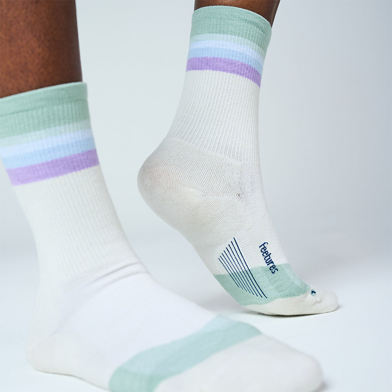 Feetures Merino 10 Max Cushion Mini Crew