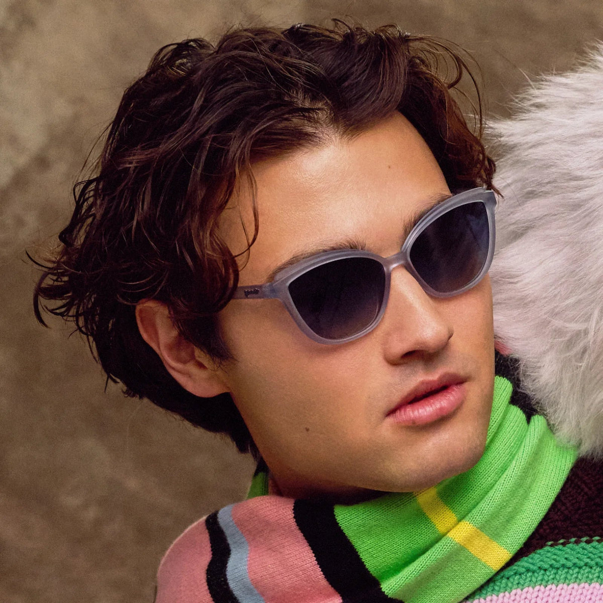 goodr Pounce G - My Light Wash Legacy