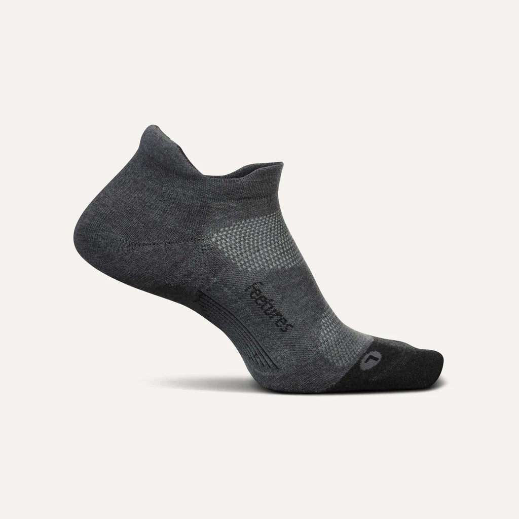 Feetures GOLF Max Cushion No Show Tab Socks