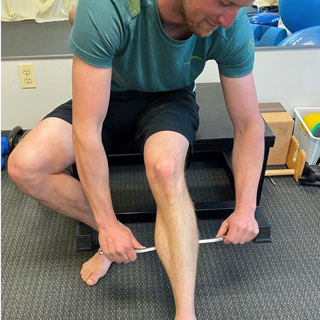 Wave Tools Therapy Muscle Scraper and Massage Bar